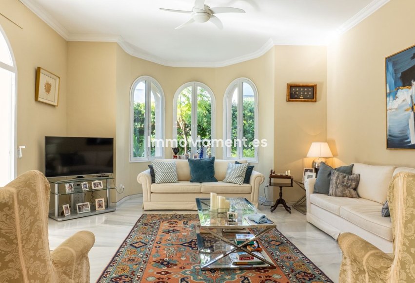 Bestaande woning - Vrijstaande villa - Estepona  - New Golden Mile