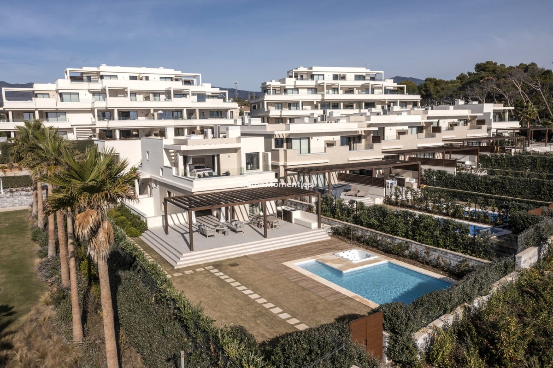 Bestaande woning - Vrijstaande villa - Estepona  - New Golden Mile