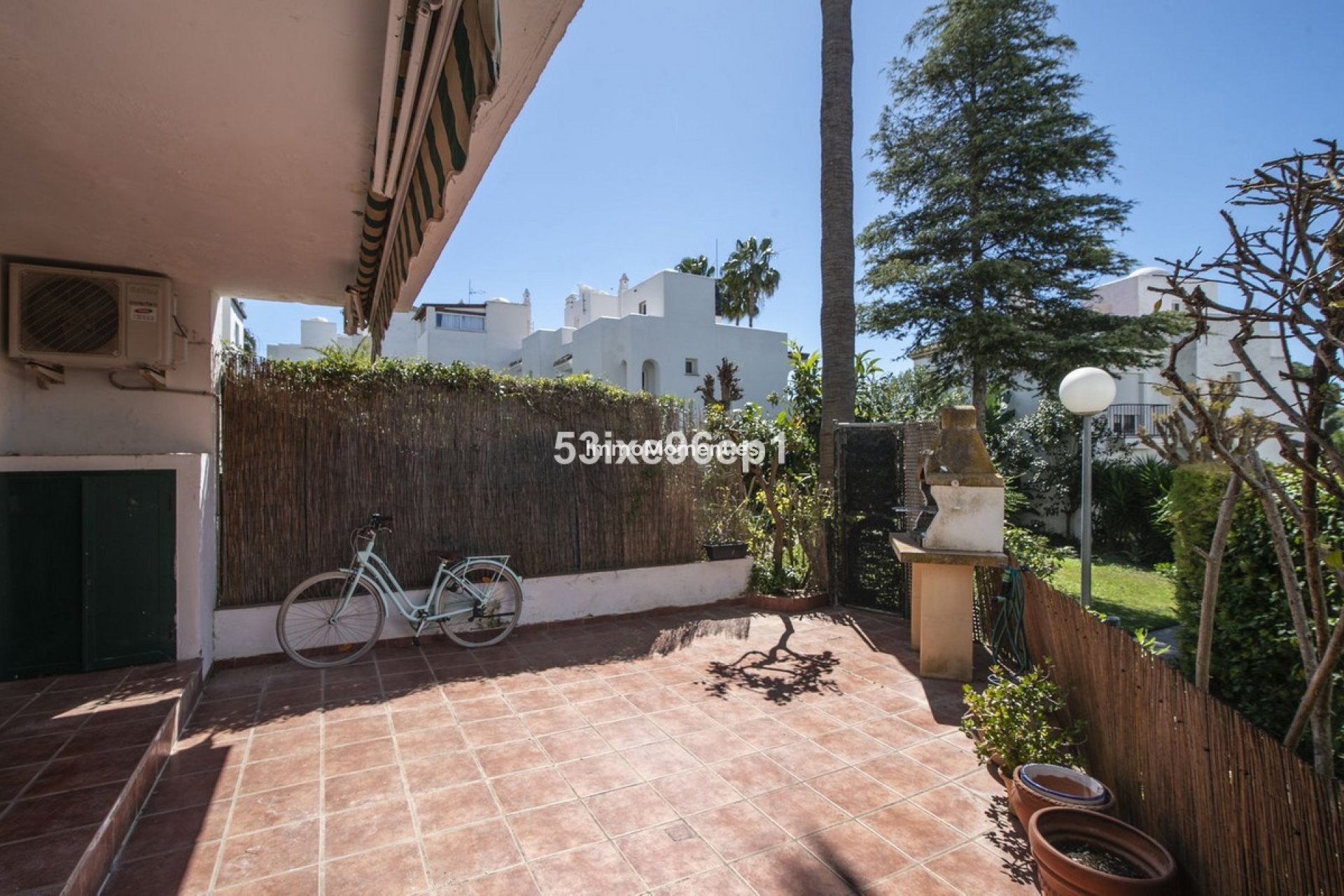 Bestaande woning - Vrijstaande villa - Estepona  - New Golden Mile