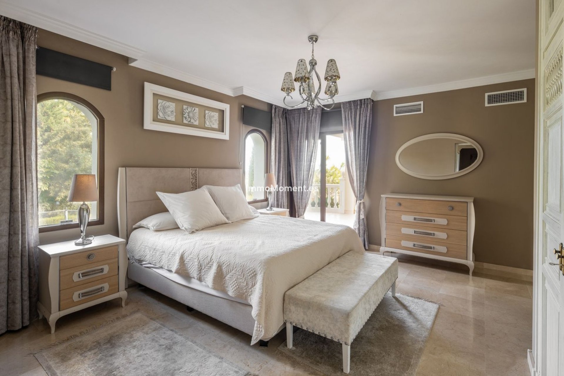 Bestaande woning - Vrijstaande villa - Estepona  - New Golden Mile