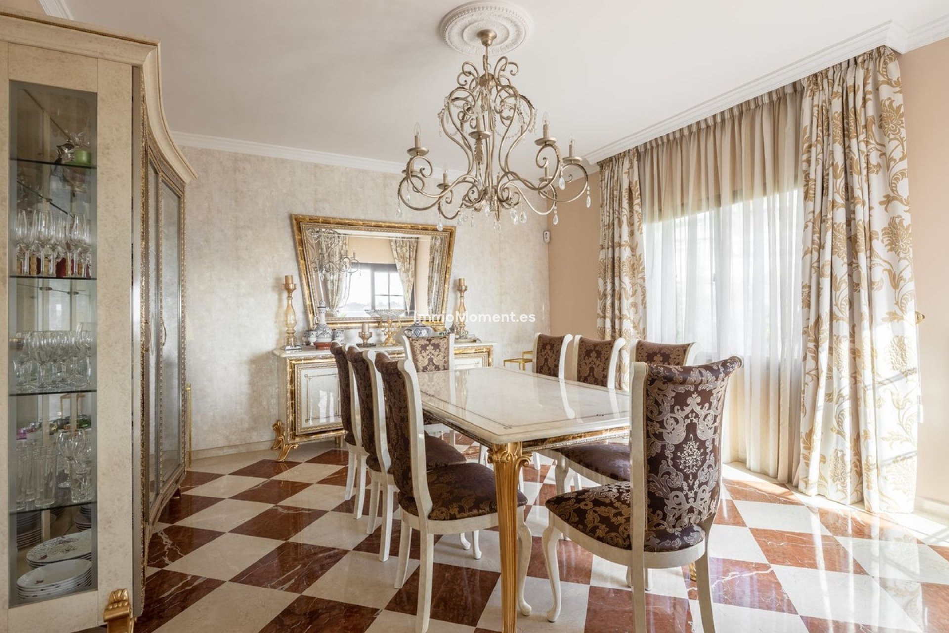 Bestaande woning - Vrijstaande villa - Estepona  - New Golden Mile