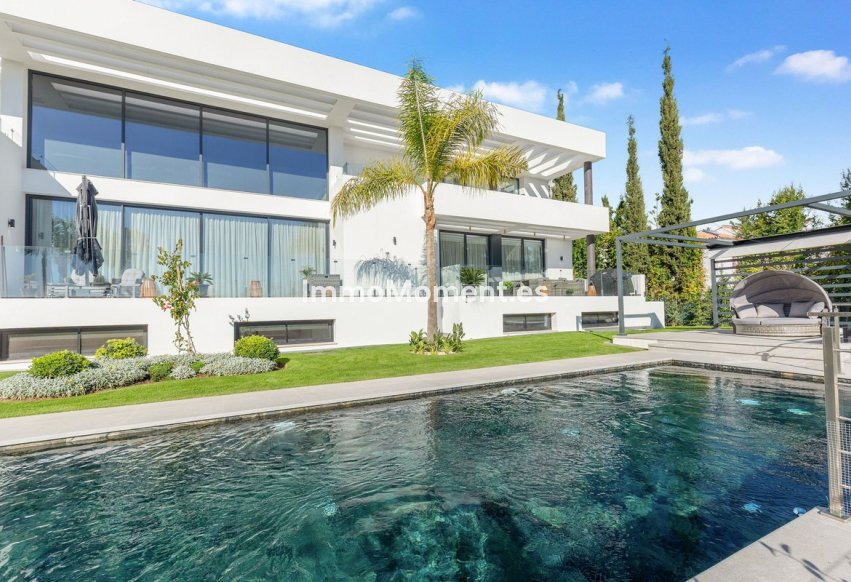 Bestaande woning - Vrijstaande villa - Estepona  - New Golden Mile
