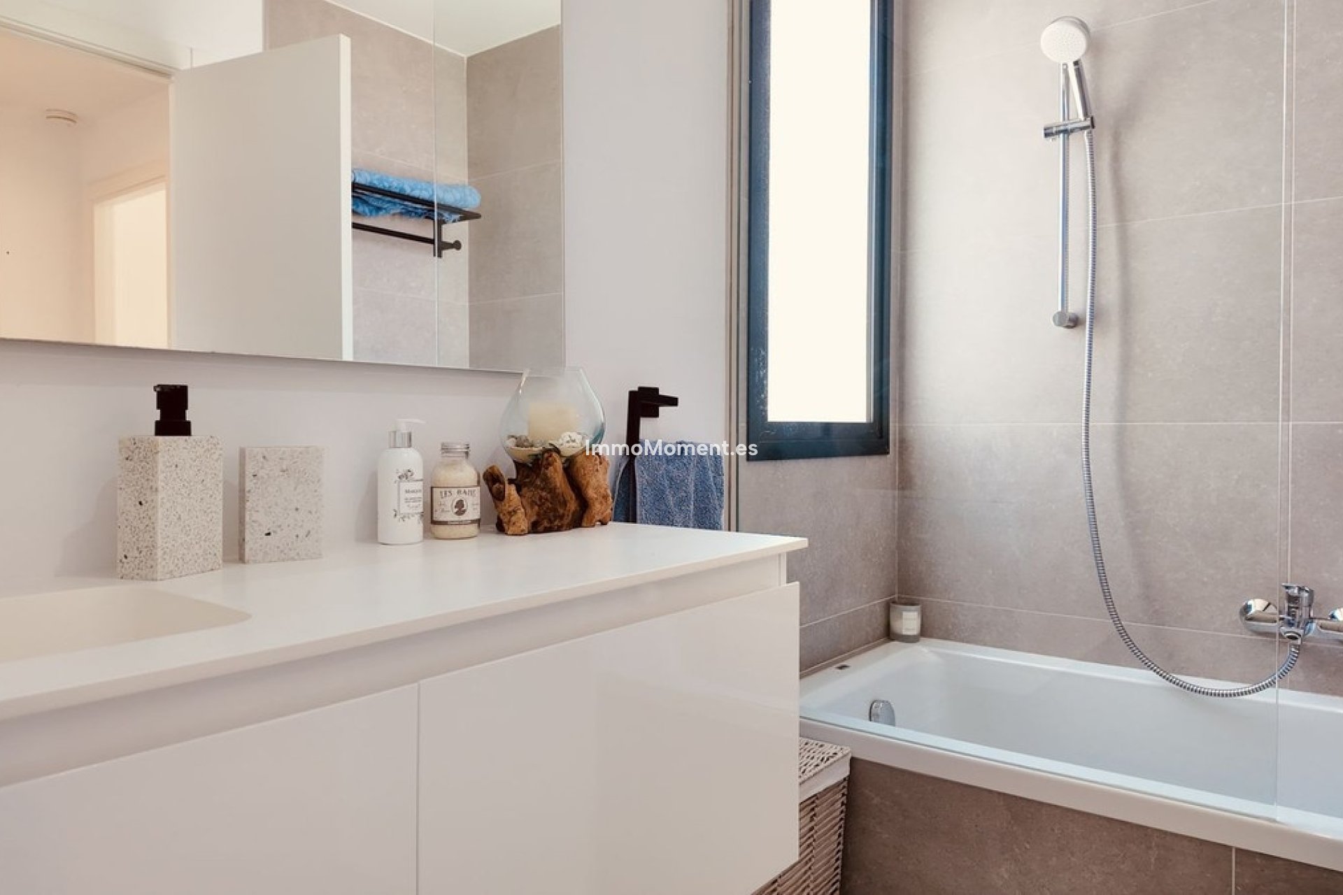 Bestaande woning - Vrijstaande villa - Estepona  - New Golden Mile