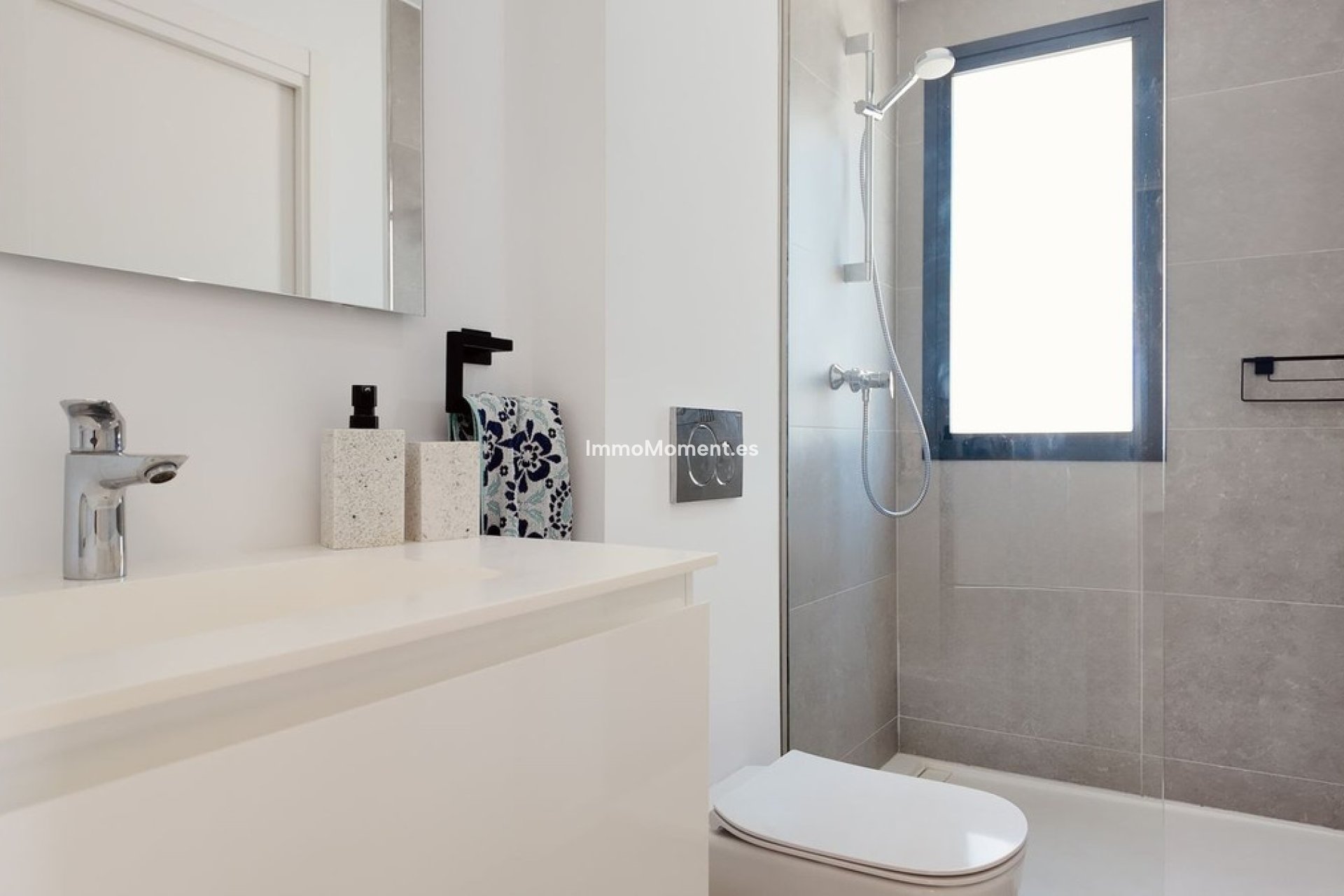 Bestaande woning - Vrijstaande villa - Estepona  - New Golden Mile