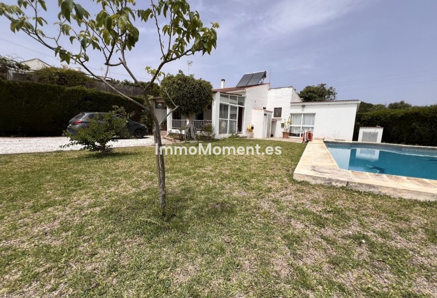 Bestaande woning - Vrijstaande villa - Estepona  - Selwo