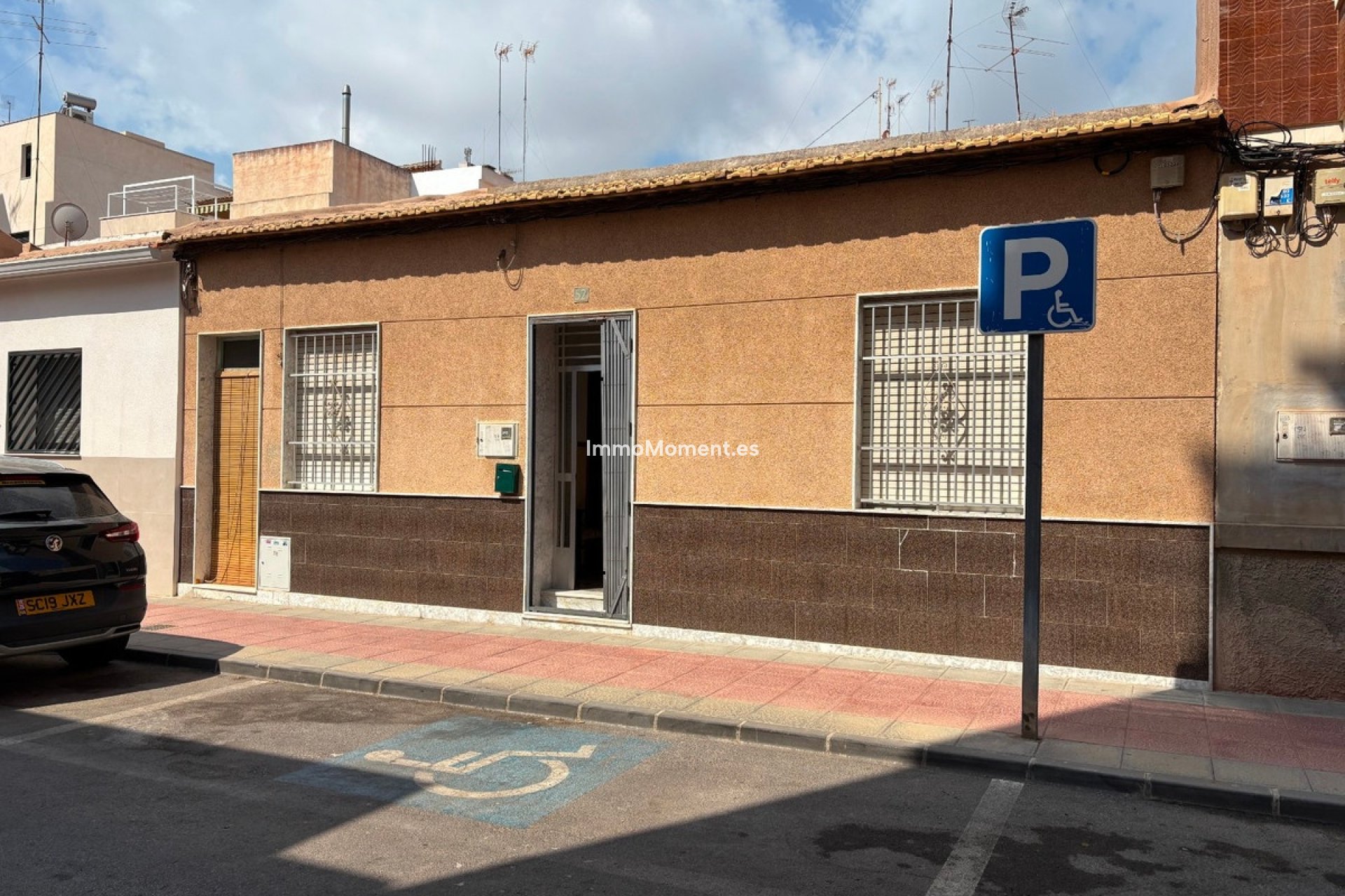 Bestaande woning - Vrijstaande villa - Guardamar del Segura - Guardamar del Segura Centro