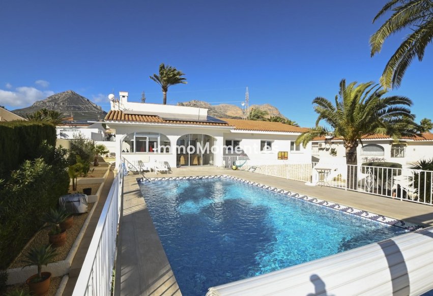 Bestaande woning - Vrijstaande villa - La Nucía - La Nucia Centro