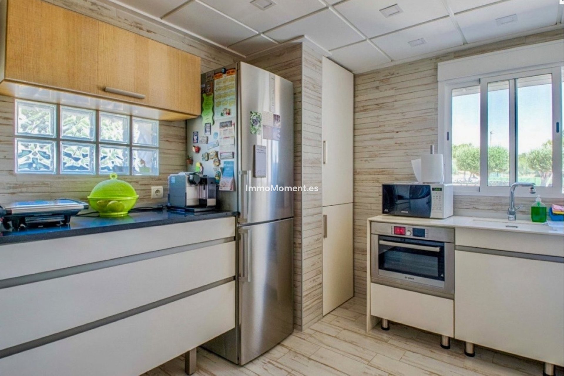 Bestaande woning - Vrijstaande villa - La Nucía - La Nucia Centro