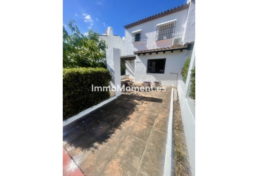 Bestaande woning - Vrijstaande villa - Manilva - La Duquesa