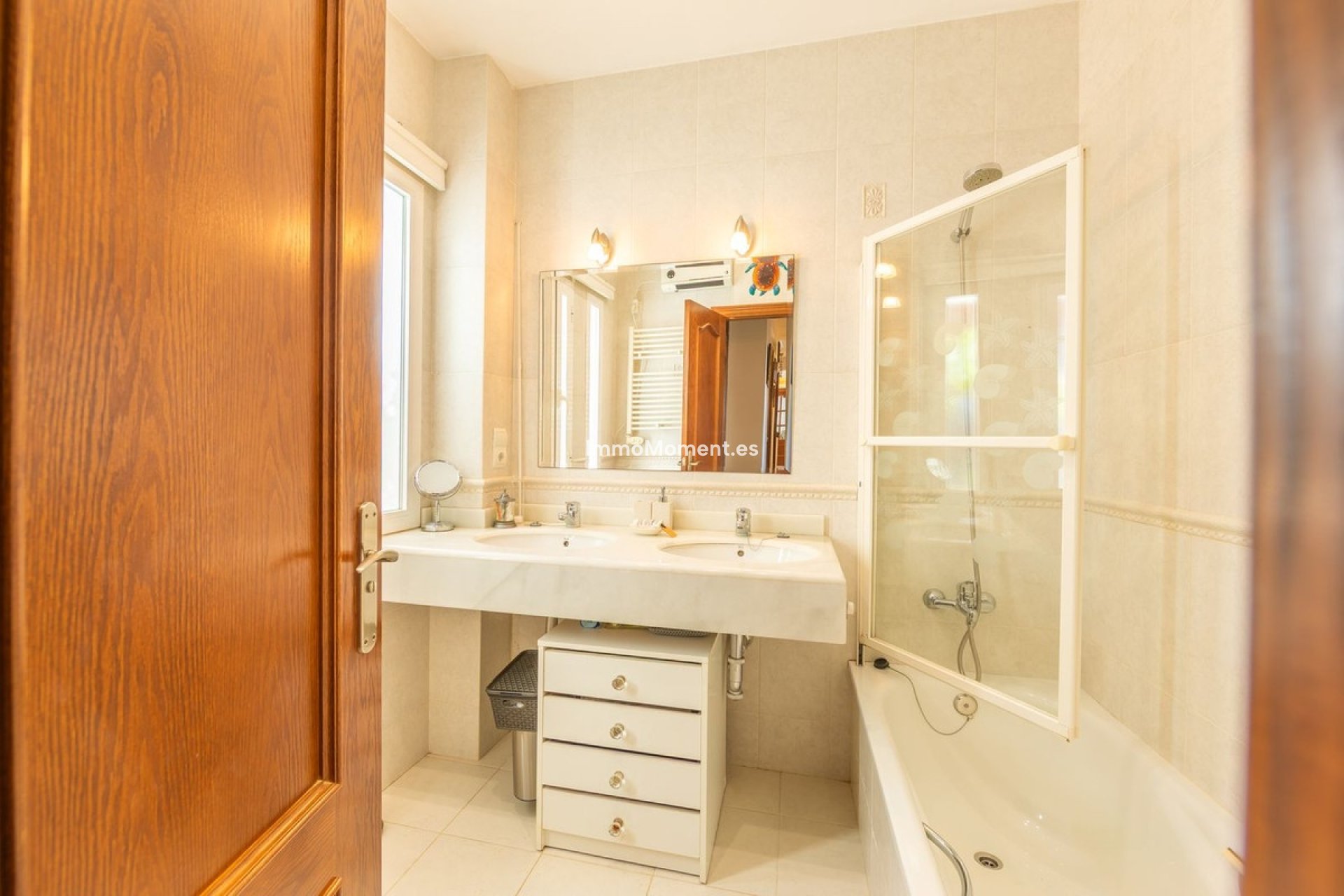 Bestaande woning - Vrijstaande villa - Manilva - La Duquesa