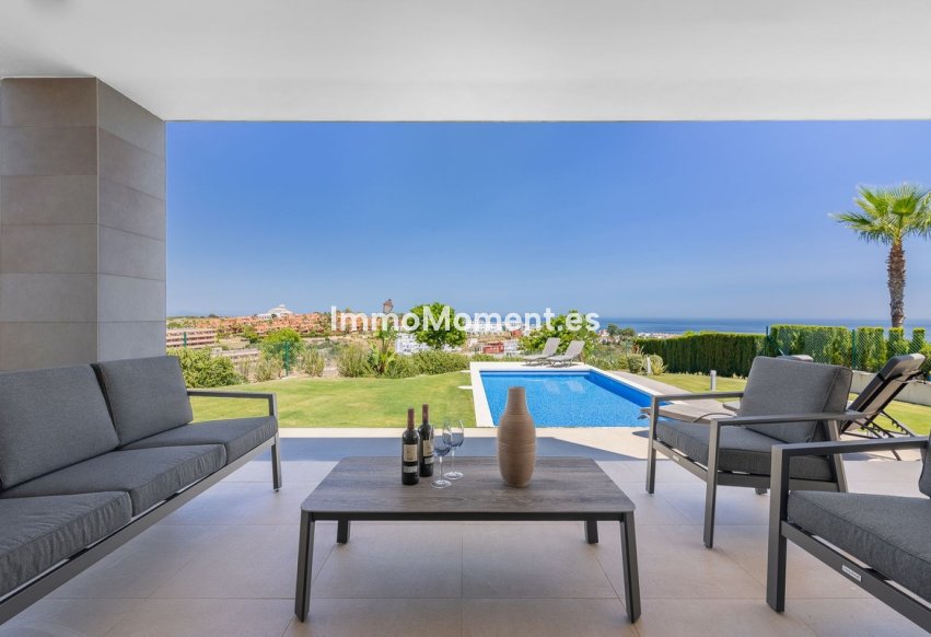 Bestaande woning - Vrijstaande villa - Manilva
