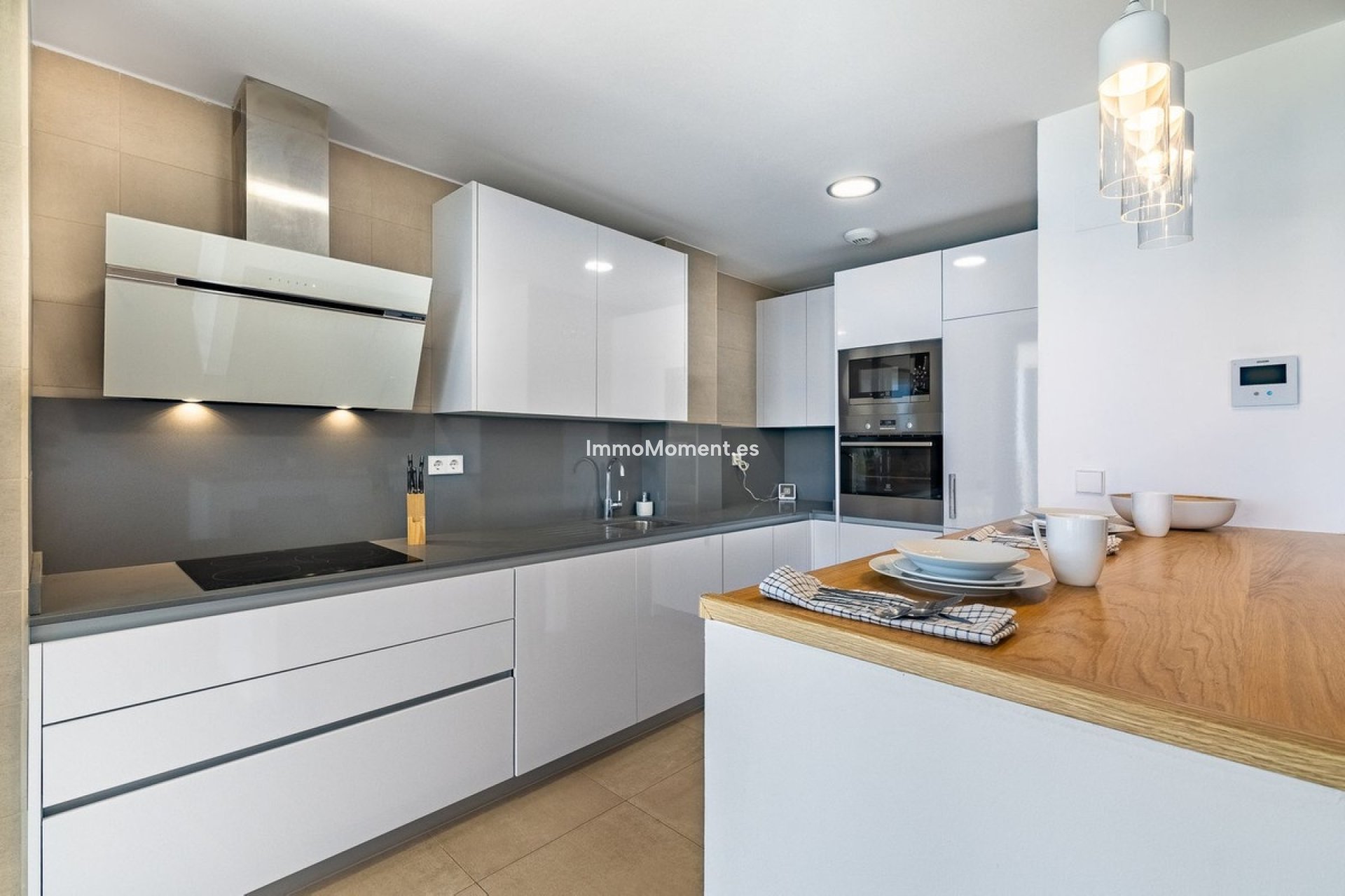 Bestaande woning - Vrijstaande villa - Manilva
