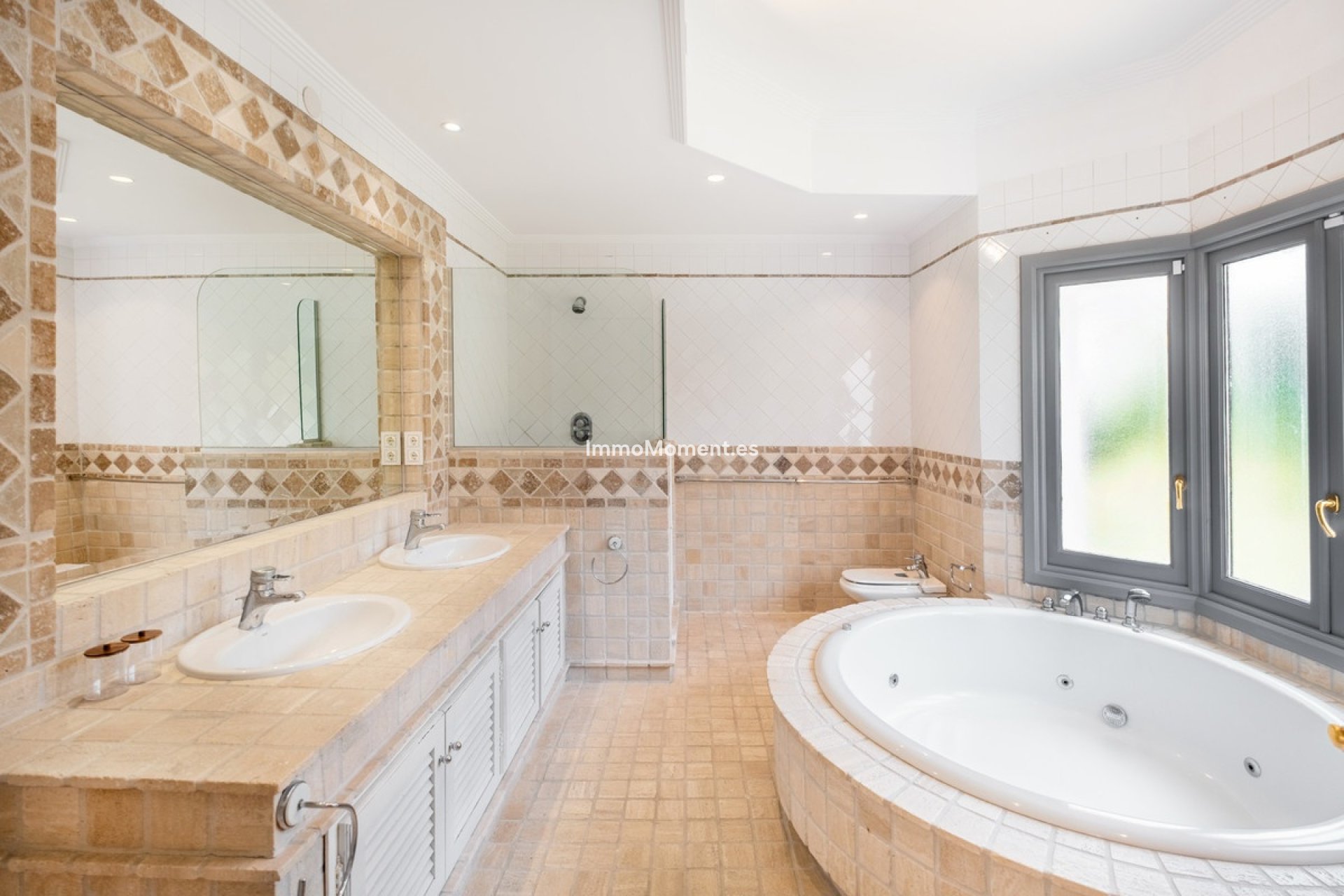 Bestaande woning - Vrijstaande villa - Marbella - Aloha