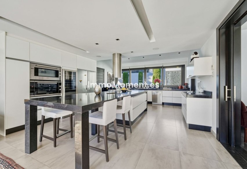 Bestaande woning - Vrijstaande villa - Marbella - Guadalmina Baja