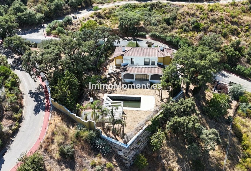 Bestaande woning - Vrijstaande villa - Marbella - La Mairena
