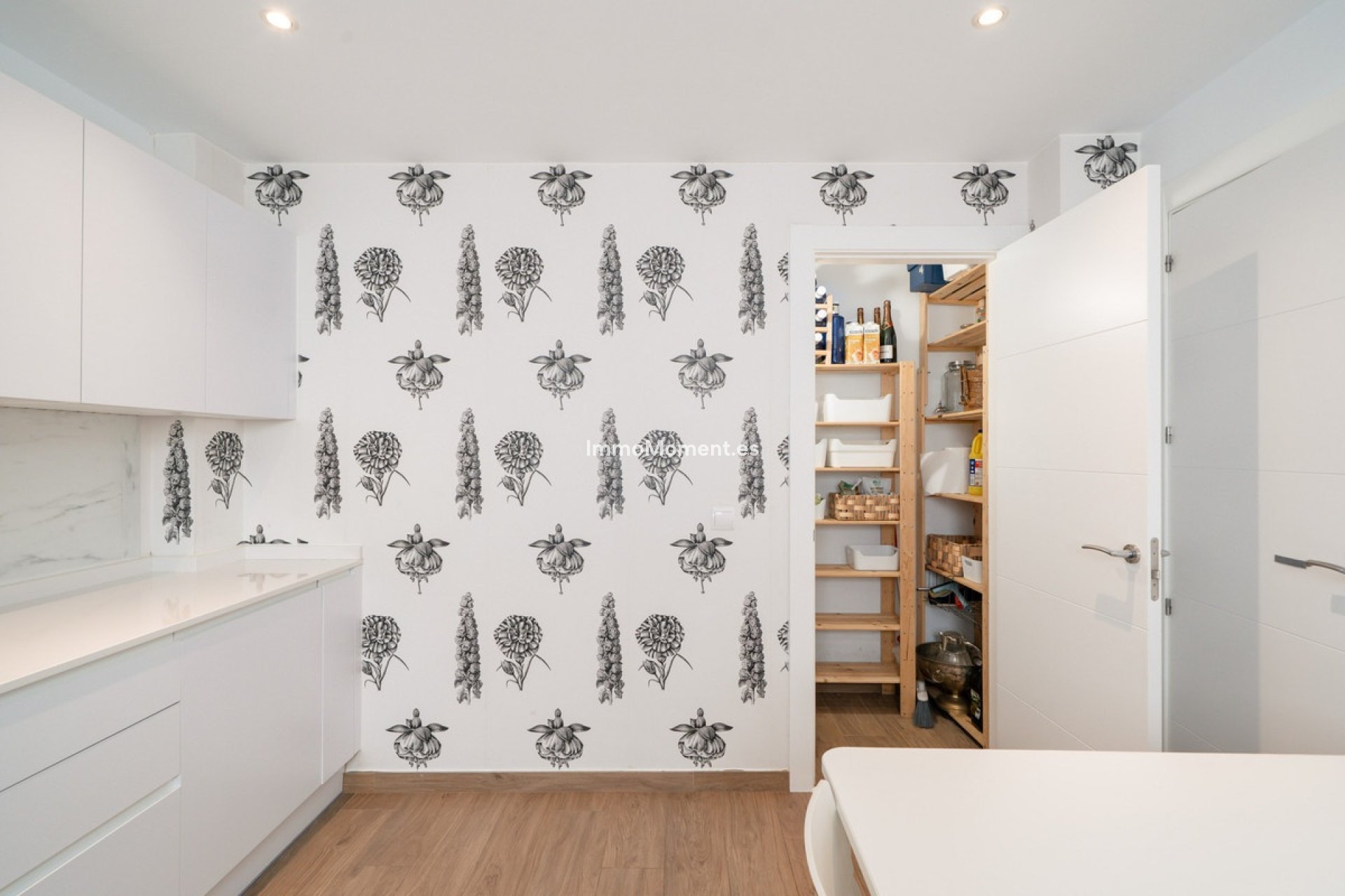 Bestaande woning - Vrijstaande villa - Marbella - La Mairena