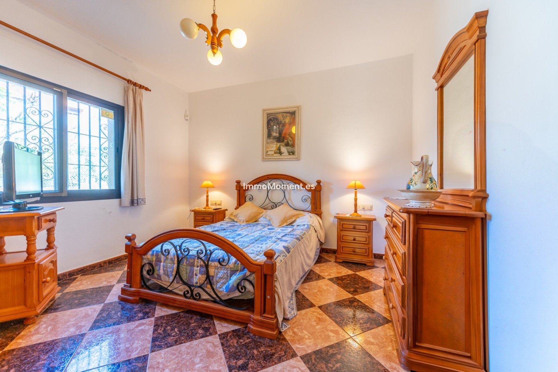 Bestaande woning - Vrijstaande villa - Marbella - Las Chapas