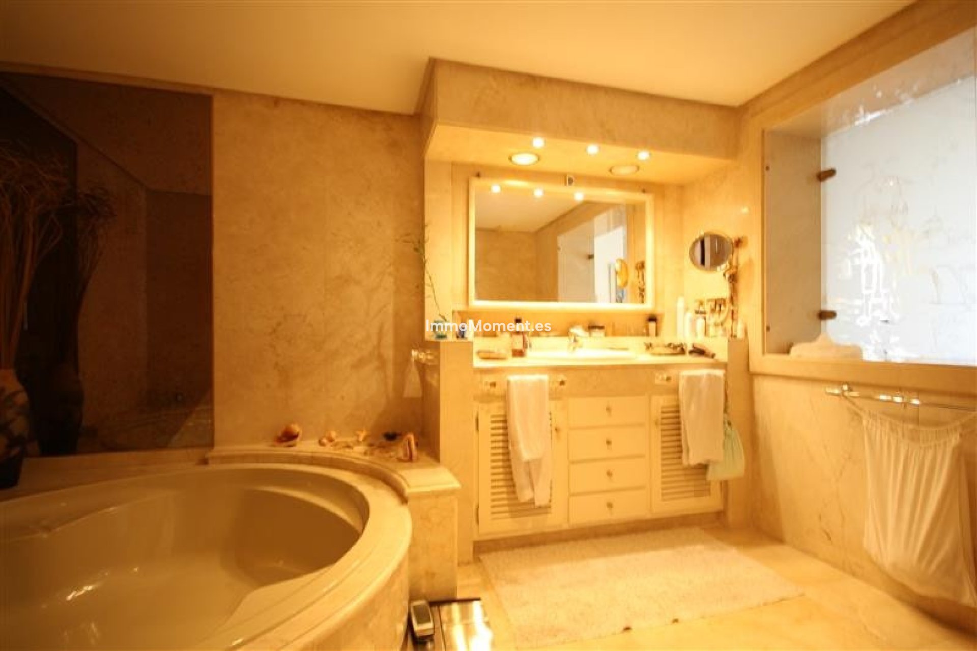 Bestaande woning - Vrijstaande villa - Marbella - Los Monteros