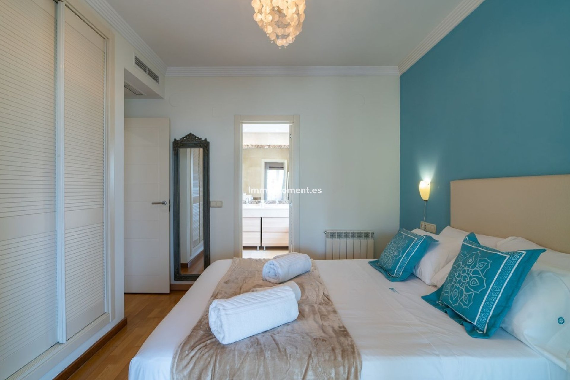 Bestaande woning - Vrijstaande villa - Marbella - Nueva Andalucía