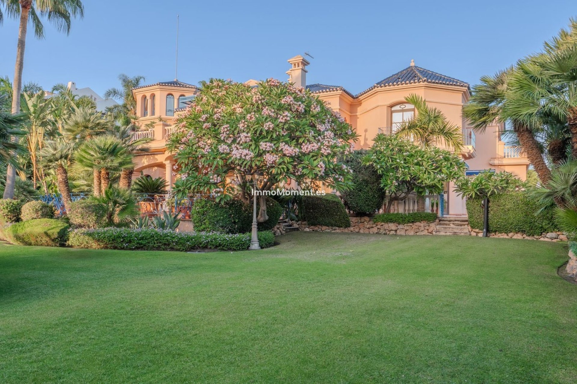 Bestaande woning - Vrijstaande villa - Marbella - Nueva Andalucía