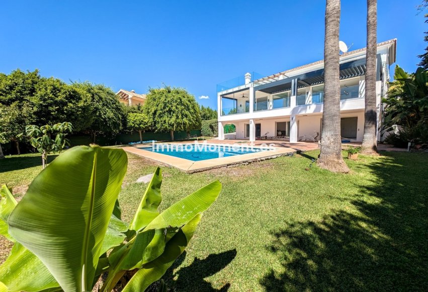 Bestaande woning - Vrijstaande villa - Marbella - Nueva Andalucía
