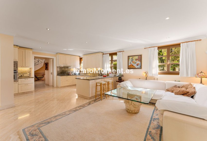Bestaande woning - Vrijstaande villa - Marbella - Nueva Andalucía