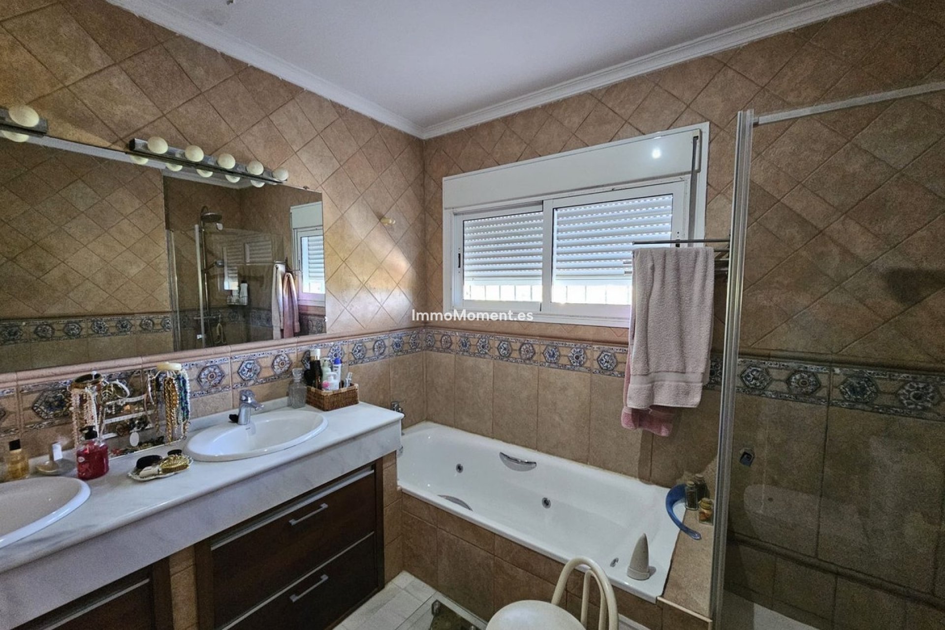 Bestaande woning - Vrijstaande villa - Marbella - Nueva Andalucía