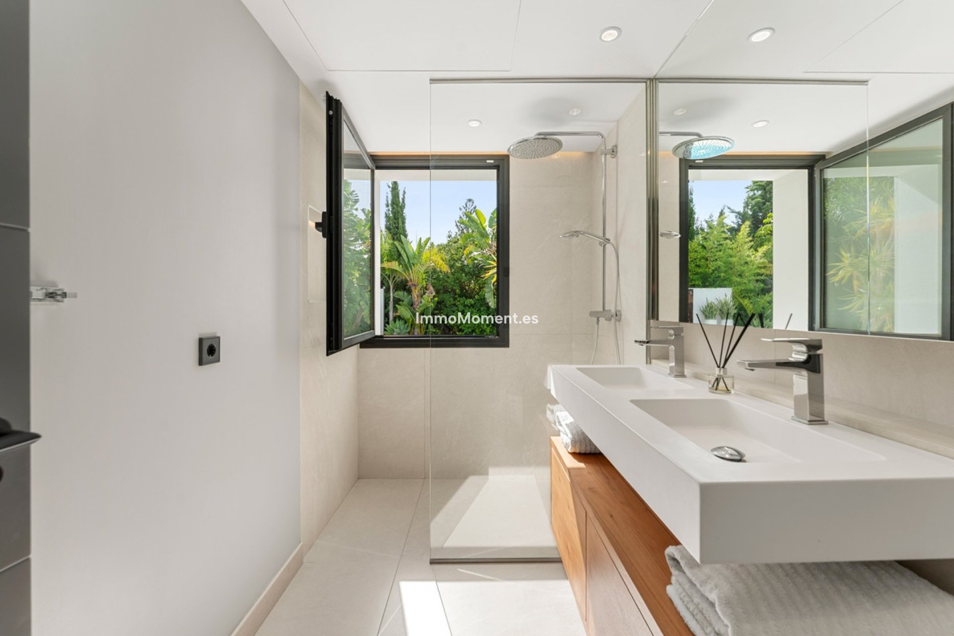 Bestaande woning - Vrijstaande villa - Marbella - Nueva Andalucía