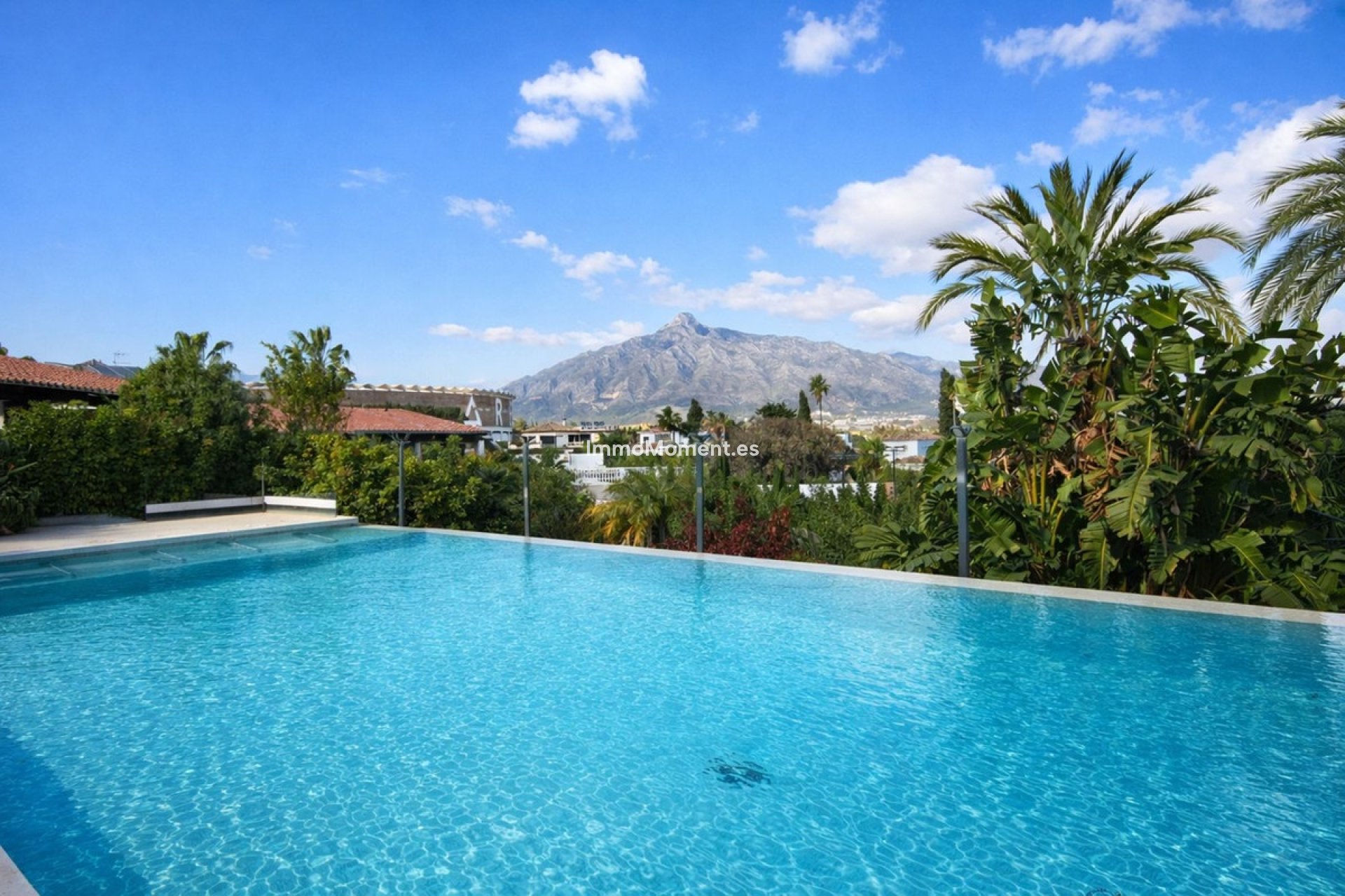 Bestaande woning - Vrijstaande villa - Marbella - Puerto Banús