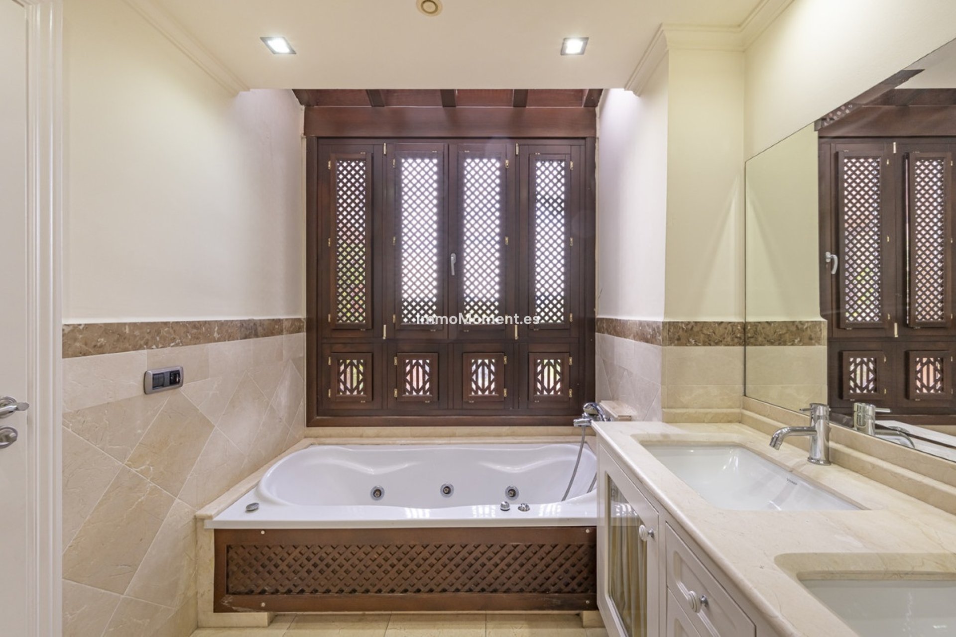 Bestaande woning - Vrijstaande villa - Marbella - The Golden Mile