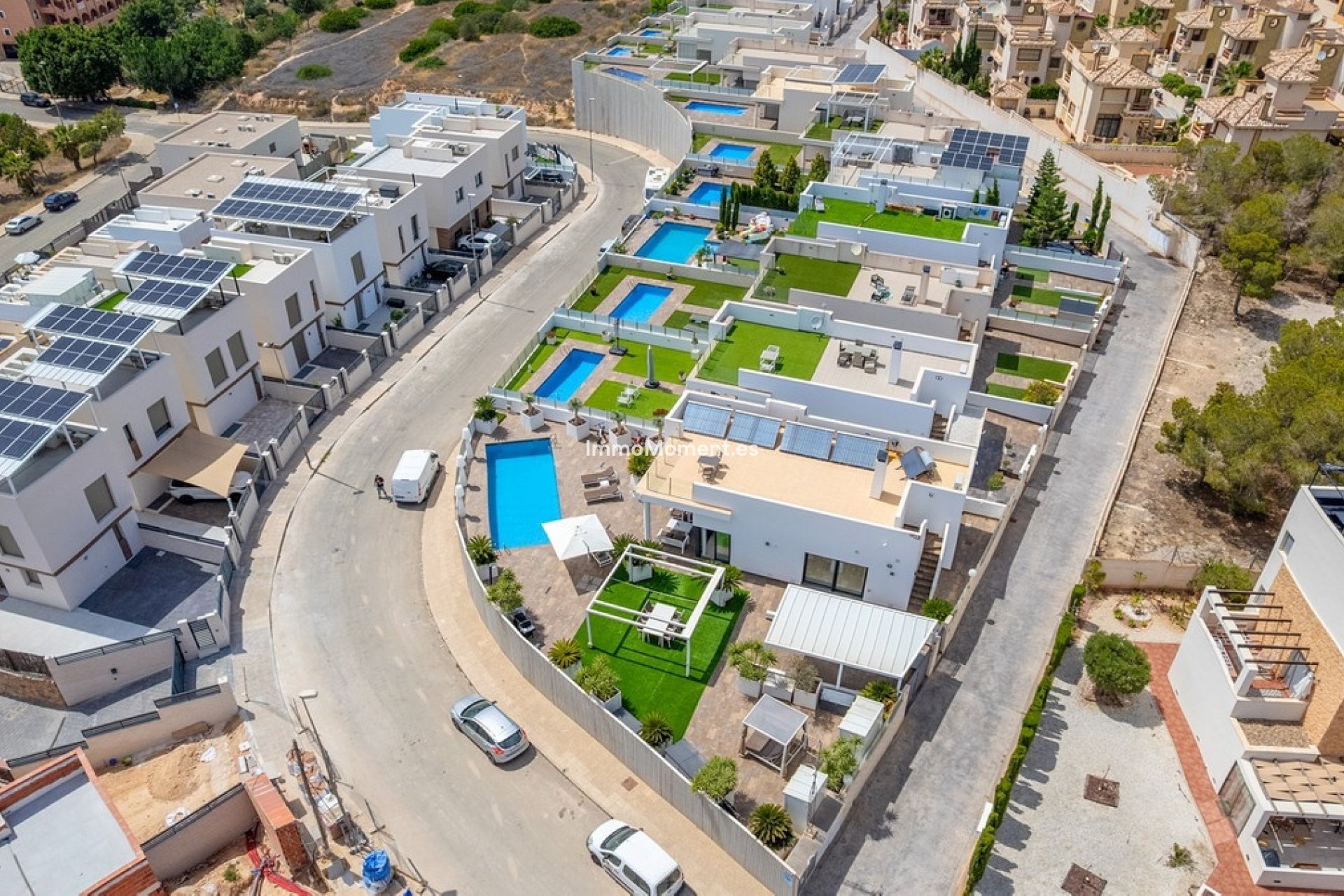 Bestaande woning - Vrijstaande villa - Orihuela Costa - Villamartín