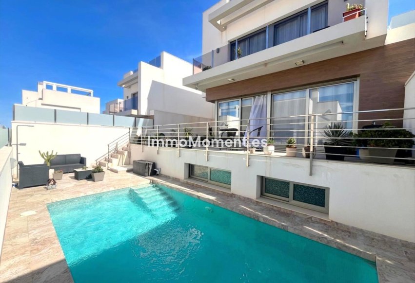 Bestaande woning - Vrijstaande villa - Orihuela Costa