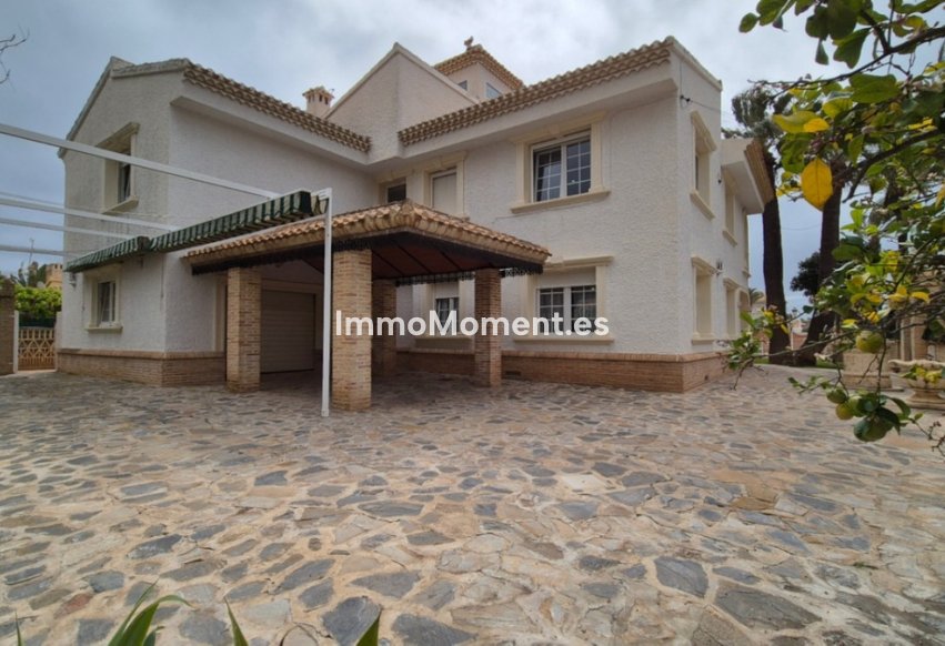 Bestaande woning - Vrijstaande villa - Orihuela - Orihuela Centro