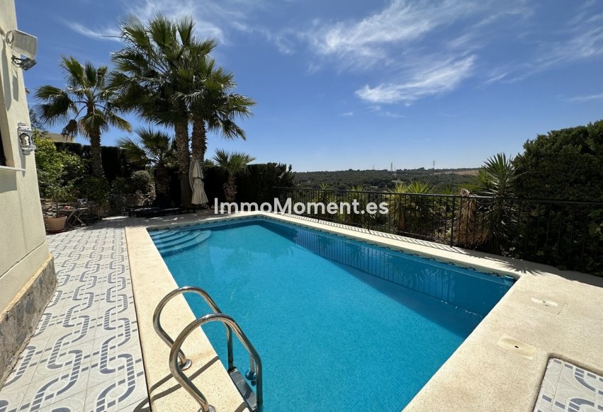 Bestaande woning - Vrijstaande villa - Orihuela - Villamartin
