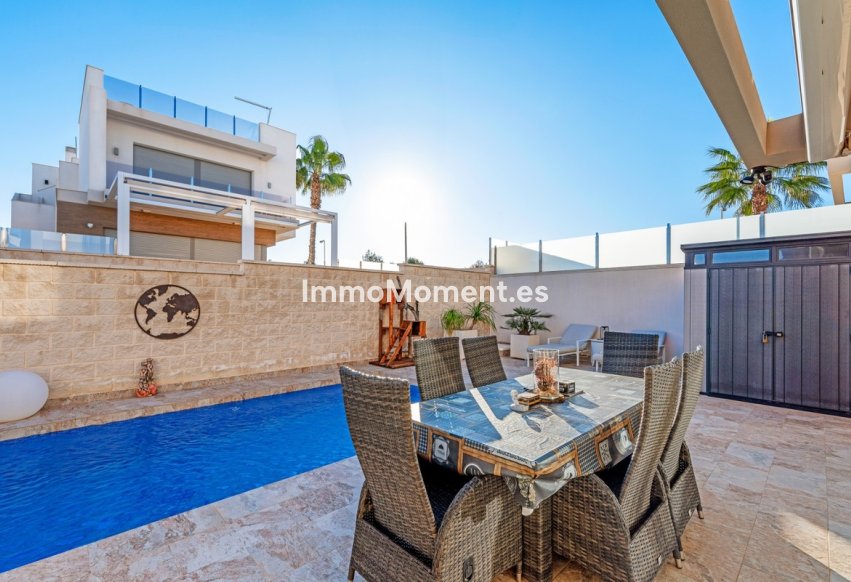 Bestaande woning - Vrijstaande villa - Orihuela - Villamartin