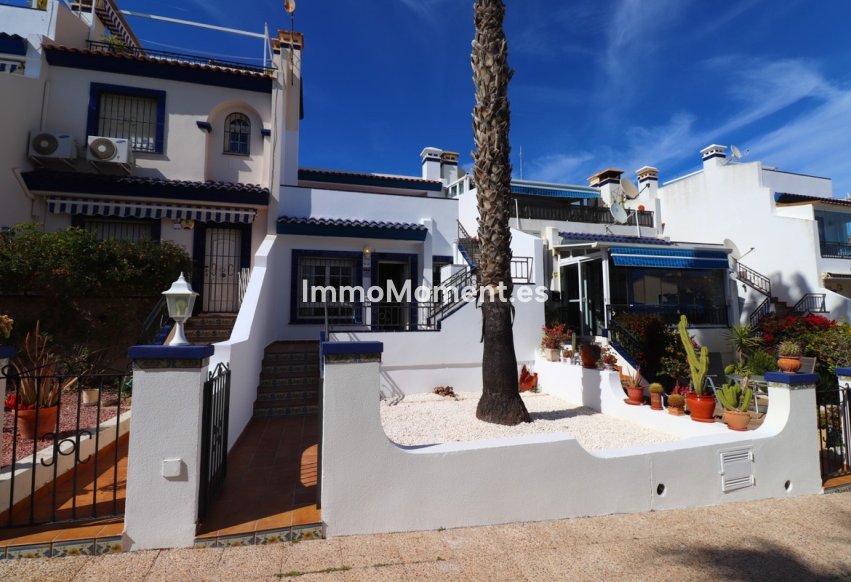 Bestaande woning - Vrijstaande villa - Orihuela - Villamartin