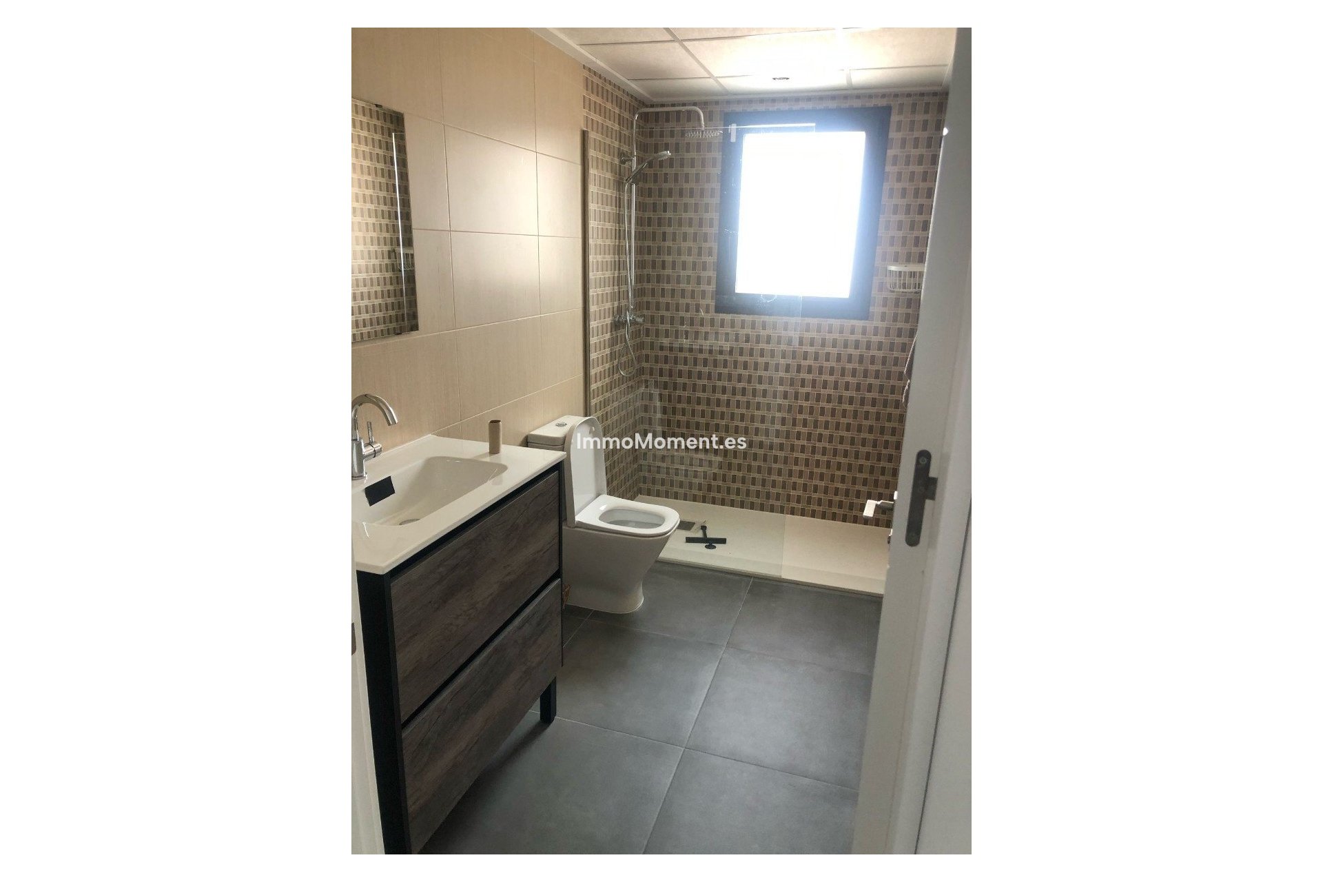 Bestaande woning - Vrijstaande villa - Pinoso - Pinoso Centro