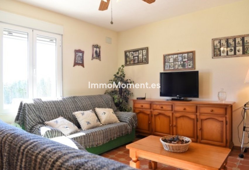 Bestaande woning - Vrijstaande villa - Pinoso - Pinoso Centro