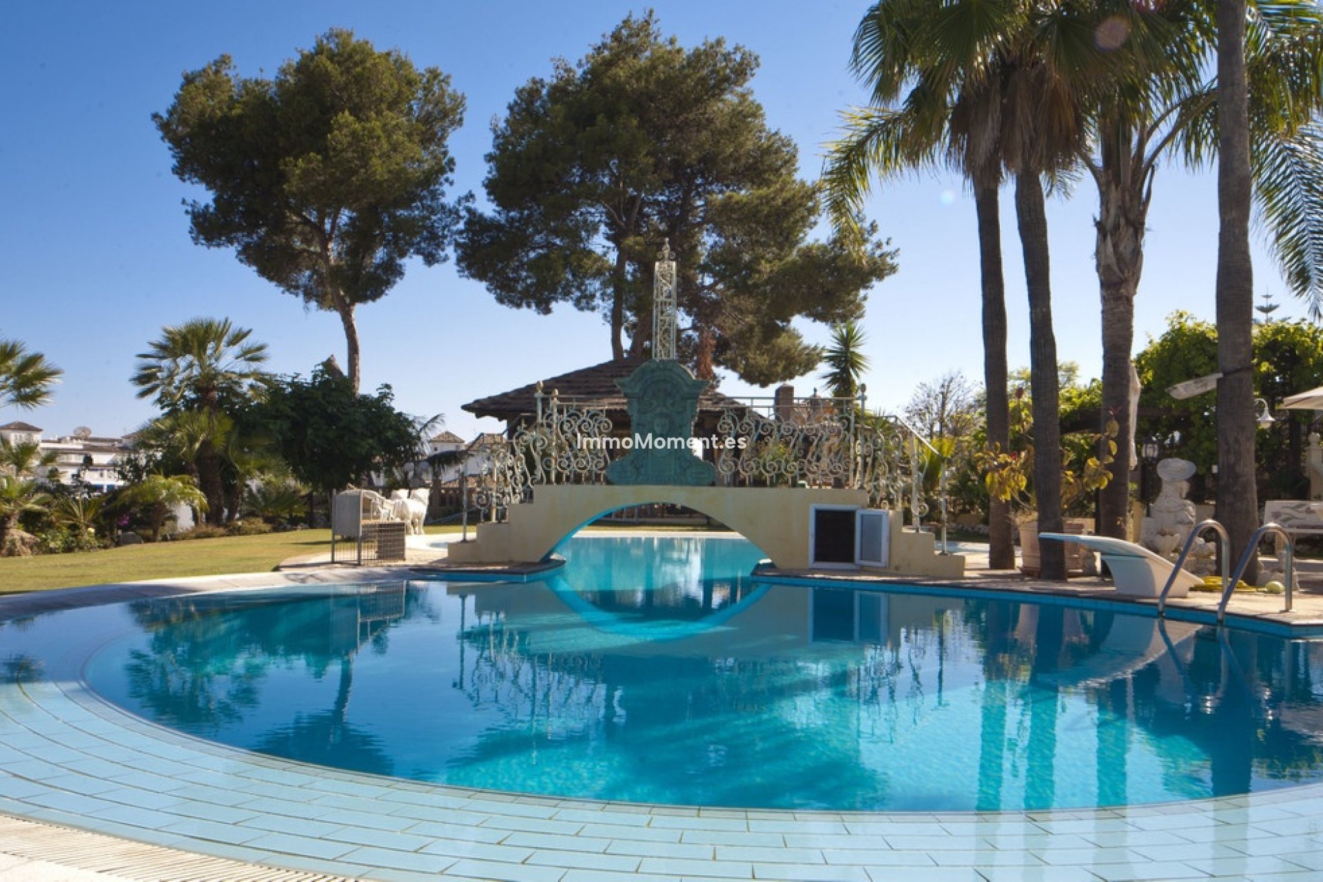 Bestaande woning - Vrijstaande villa - Puerto Banús
