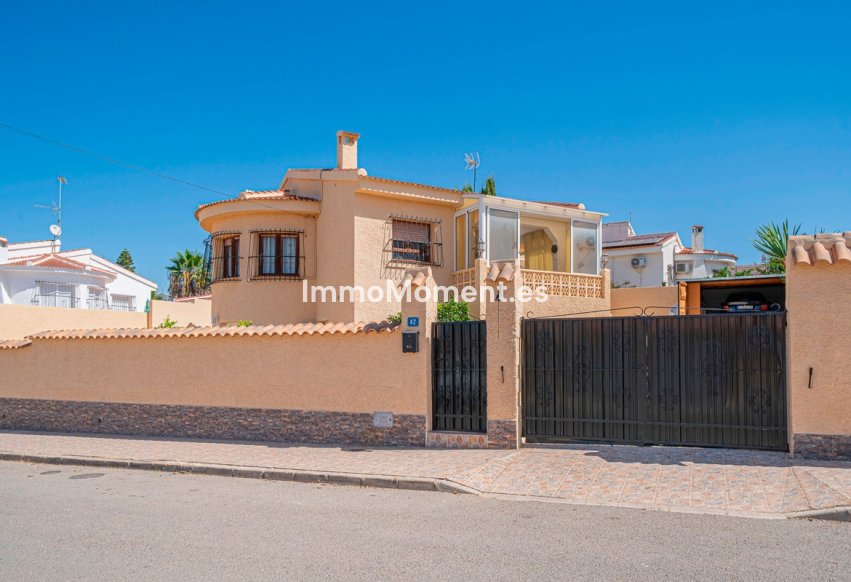 Bestaande woning - Vrijstaande villa - Rojales - Ciudad Quesada