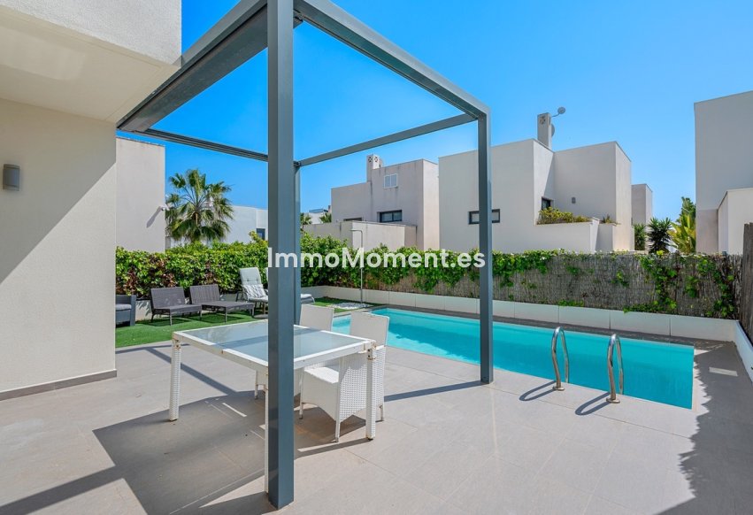 Bestaande woning - Vrijstaande villa - Rojales - Ciudad Quesada