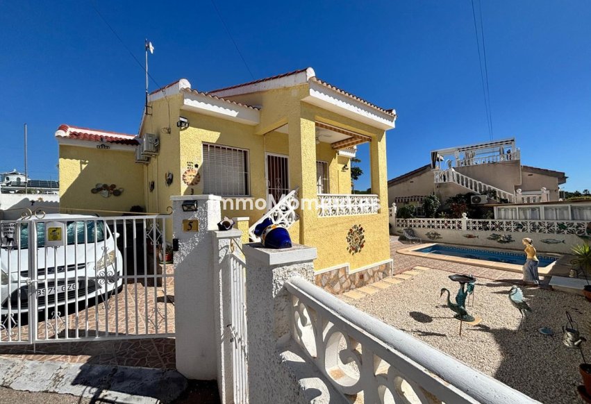 Bestaande woning - Vrijstaande villa - Rojales - Ciudad Quesada