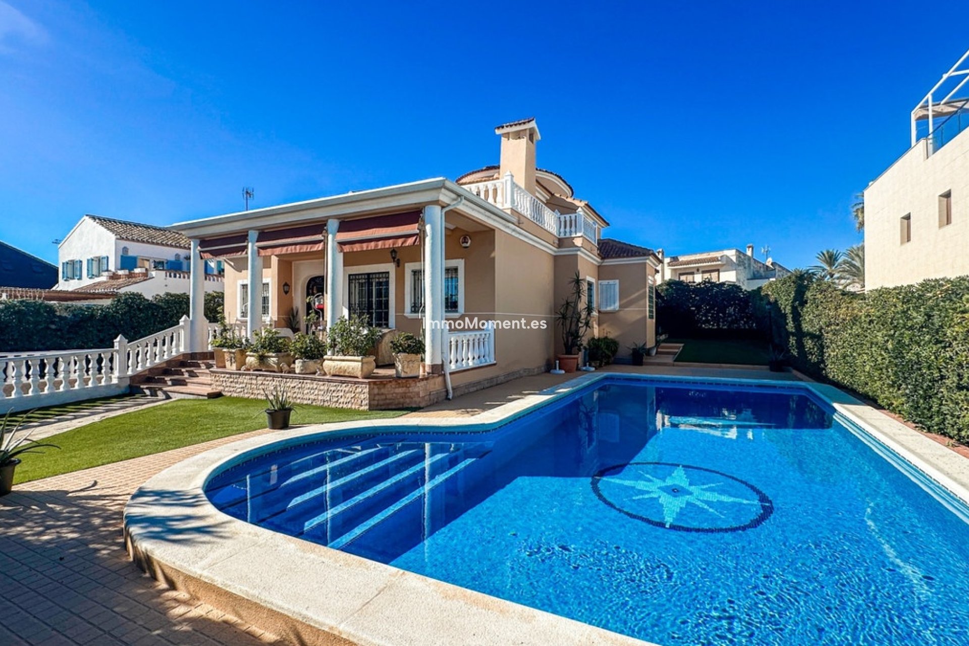 Bestaande woning - Vrijstaande villa - Torrevieja - La Mata