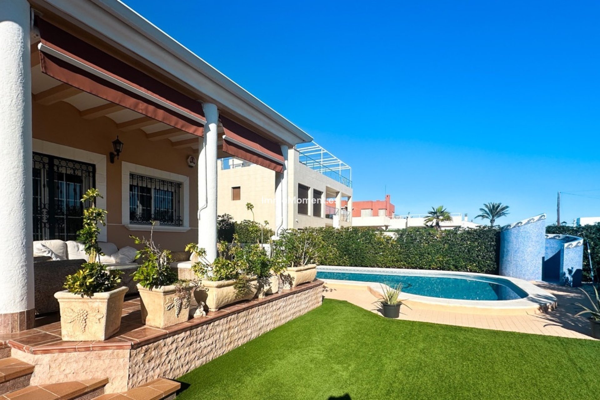 Bestaande woning - Vrijstaande villa - Torrevieja - La Mata