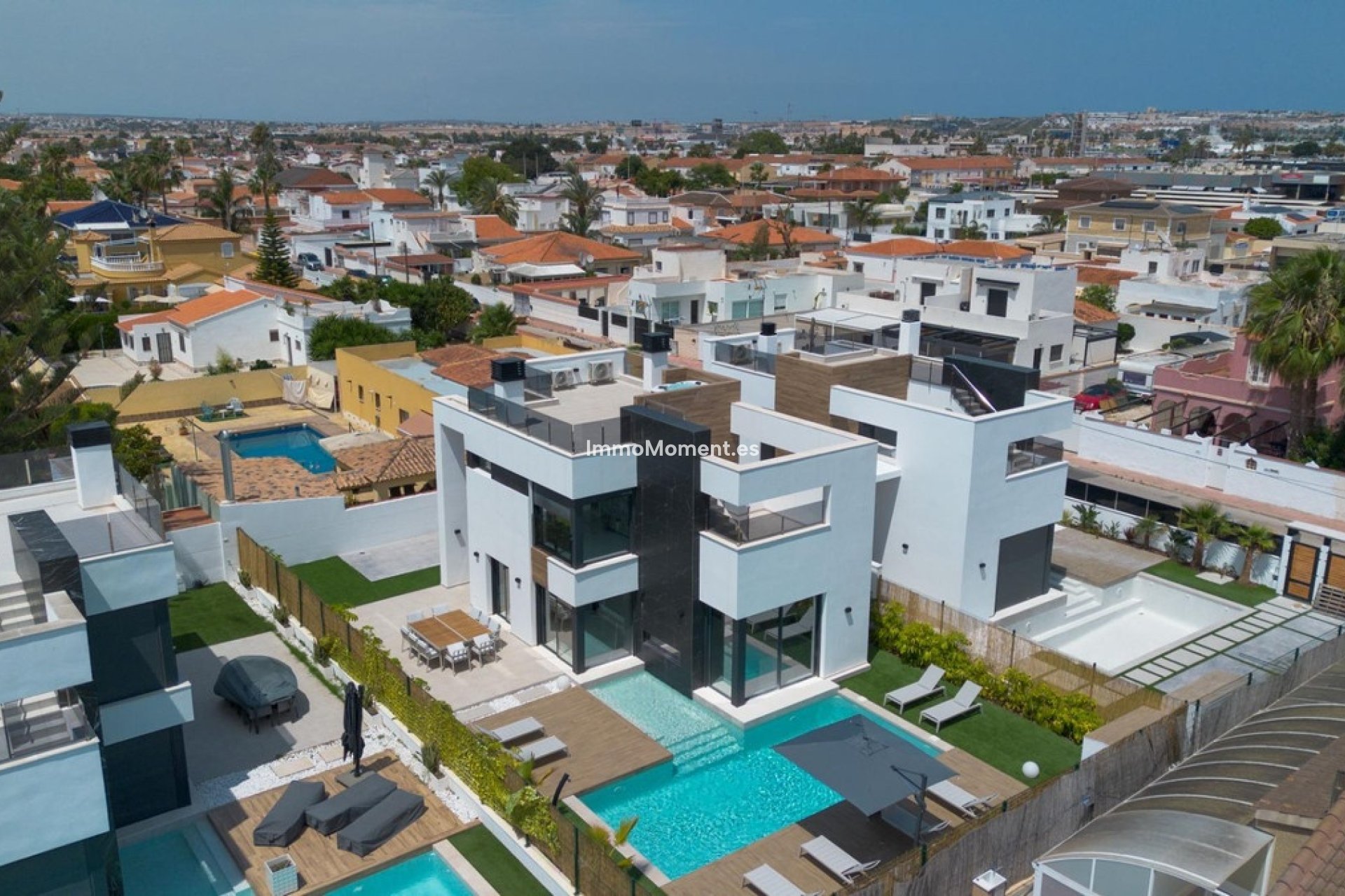 Bestaande woning - Vrijstaande villa - Torrevieja - Torrevieja Centro