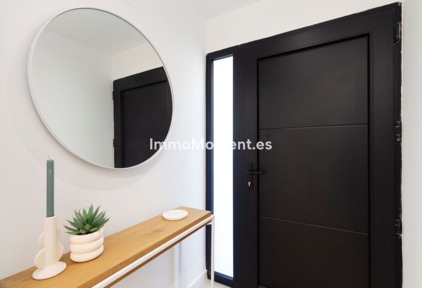 Bestaande woning - Vrijstaande villa - Torrevieja - Torrevieja Centro