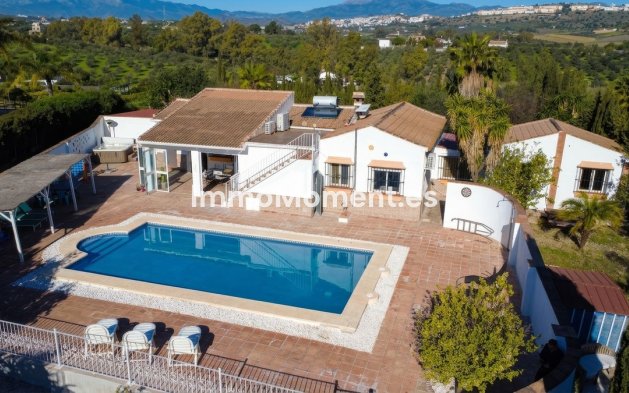 Casa de campo - Reventa - Interior  - Coín