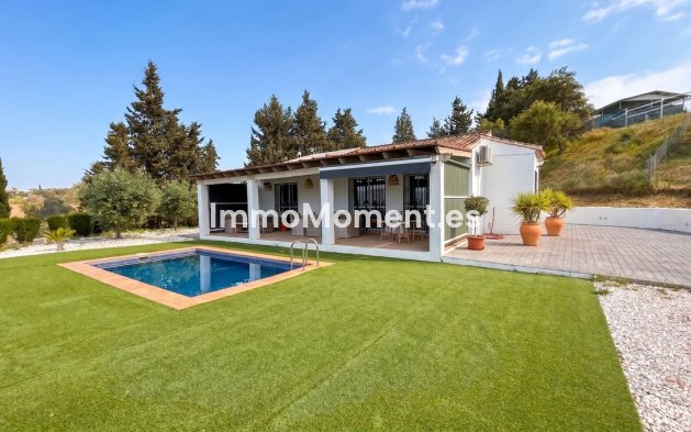 Casa de campo - Reventa - Interior  - Coín