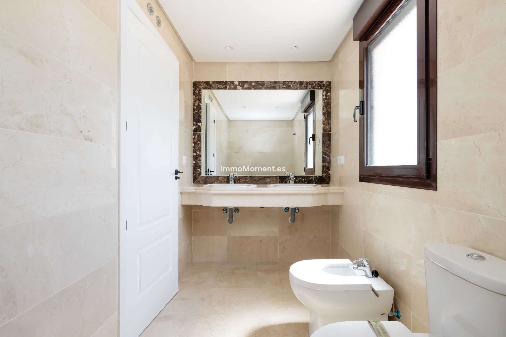 Construction neuve - Maison mitoyenne - Estepona  - Estepona