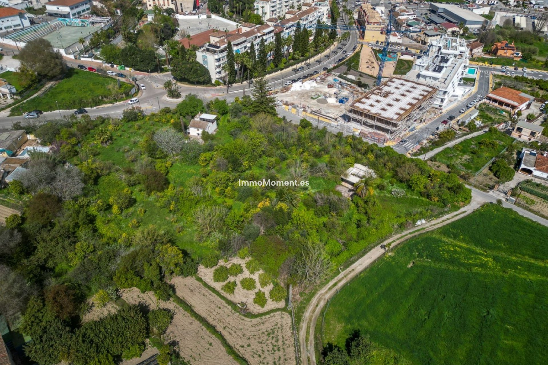Construction neuve - Terrain - Intérieur                       - Coín